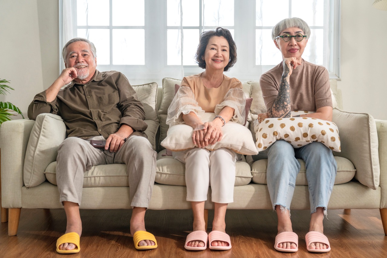 Junie Insurance Group/ annuities